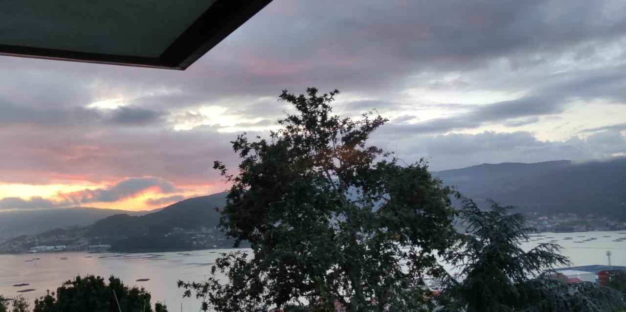 Casa En Chapela, Con Vistas A La Ria De Vigoヴィラ エクステリア 写真