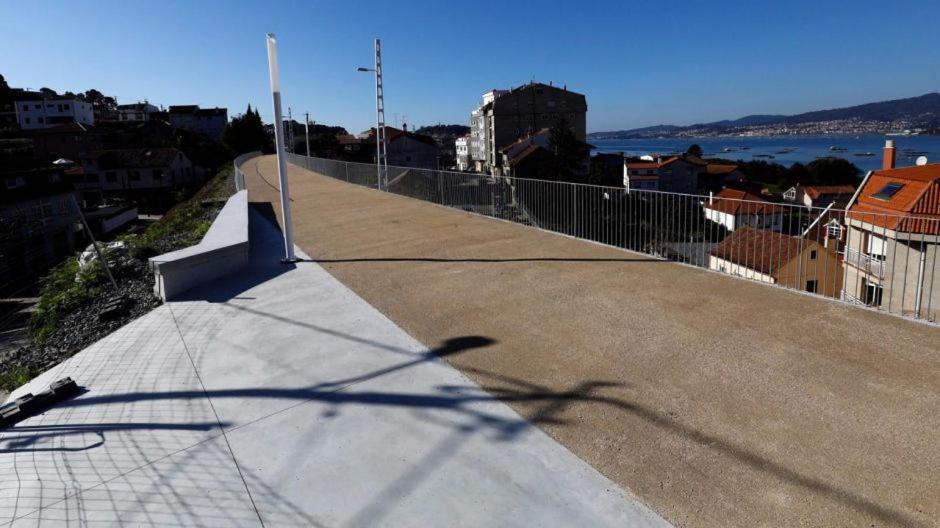 Casa En Chapela, Con Vistas A La Ria De Vigoヴィラ エクステリア 写真