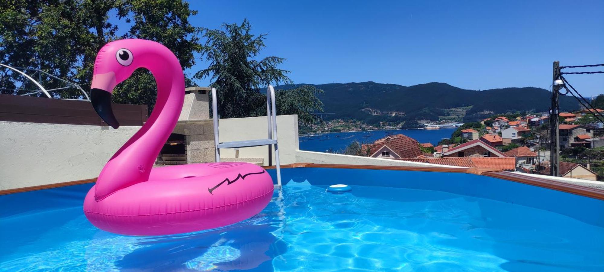 Casa En Chapela, Con Vistas A La Ria De Vigoヴィラ エクステリア 写真